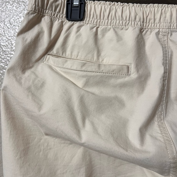 BYLT Men's XL weekender pant in cream color. EUC - Picture 5 of 7